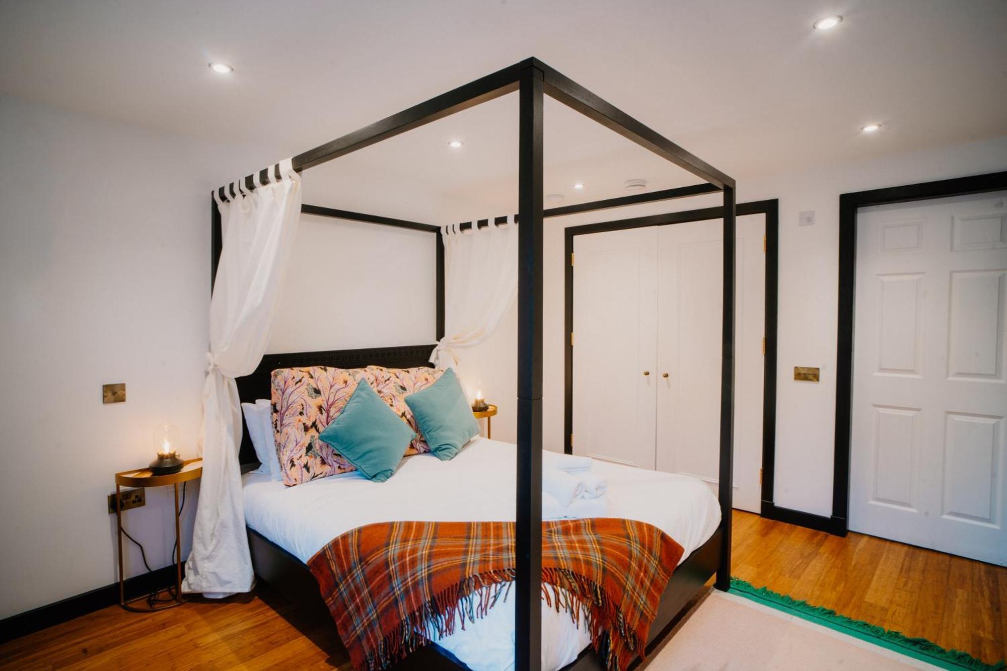 Slateford House 1770 Luxury Aparthotel By The House Of Danu エディンバラ エクステリア 写真